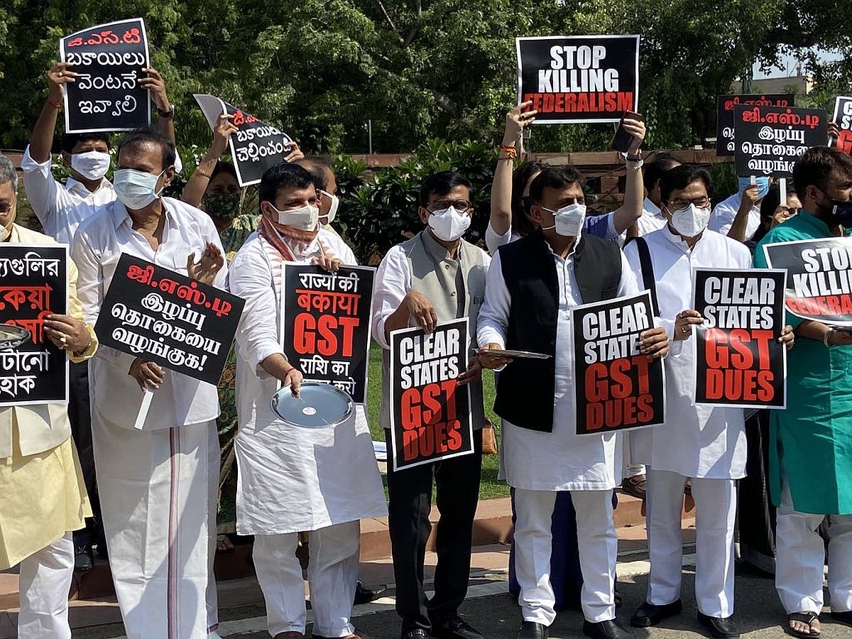 MPs demonstrtate in parliament for states' GST dues